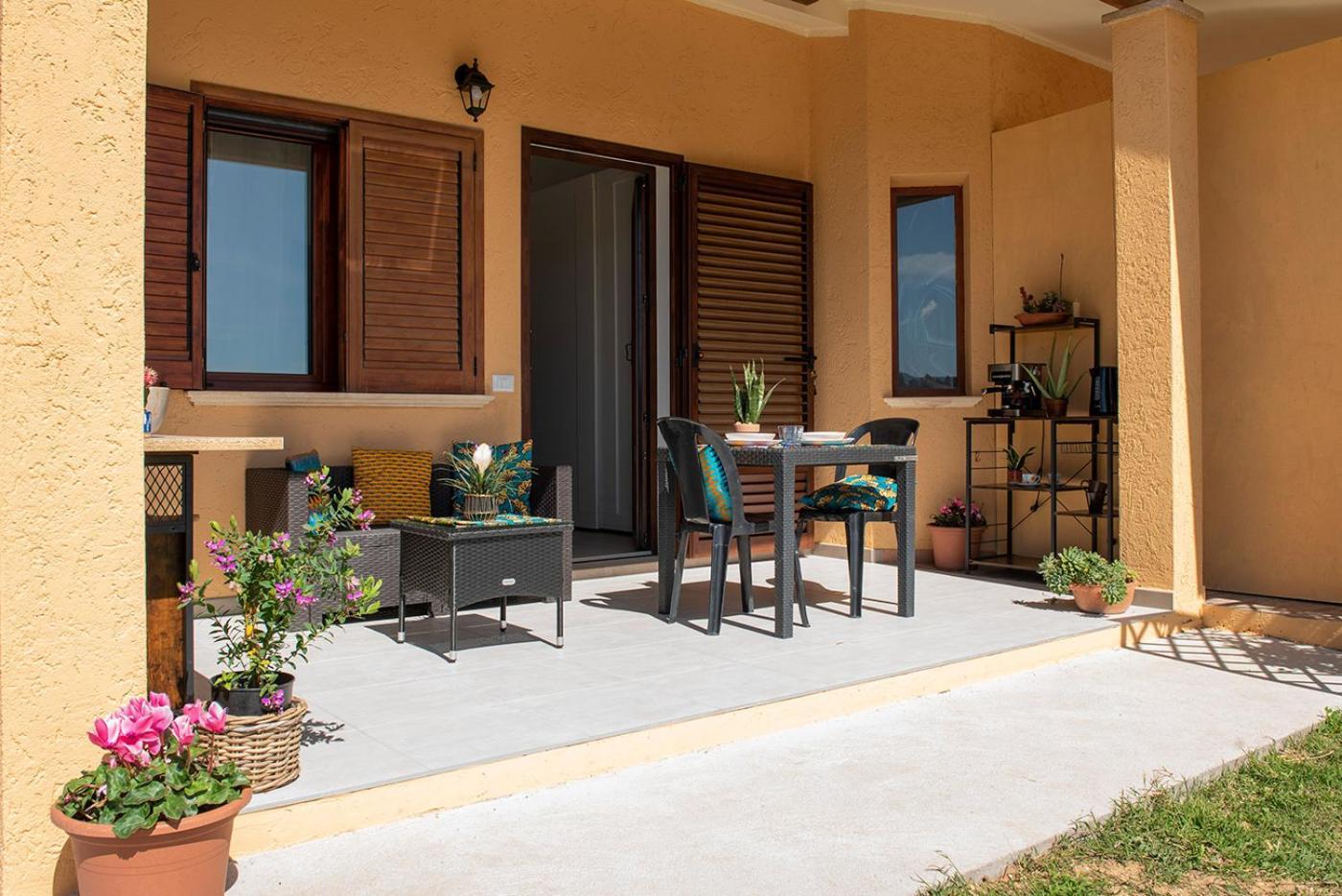 Beth La Casa Della Luna Annunziata  Exteriér fotografie